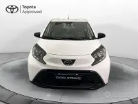 Second-hand Toyota Aygo X Active 72 CP (52 kW) 2024 Alb SUV