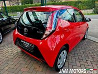 Usata Toyota Aygo X-play 69 CV (50 kW) 2016 Rosso pastello Utilitaria