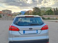Usata Ford Focus 120 CV (88 kW) 2016 Grigio