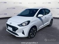 Usata Hyundai i10 68 CV (50 kW) 2023 Bianco Utilitaria