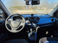 Usata Hyundai i10 67 CV (49 kW) 2016 Bianco Utilitaria