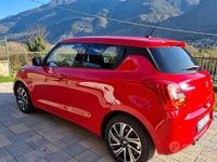 Usata Suzuki Swift 83 CV (61 kW) 2021 Rosso Berlina