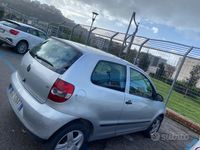 Usata VW Fox 75 CV (55 kW) 2006 Grigio Utilitaria