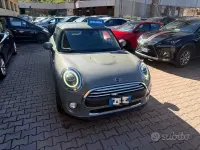 Usata Mini ONE 102 CV (75 kW) 2019 Grigio Utilitaria
