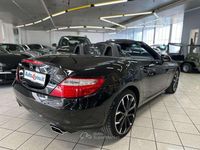 Usata Mercedes SLK200 184 CV (135 kW) 2015 Nero Cabrio