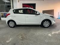 Usata Hyundai i20 Edition 85 CV (62 kW) 2013 Bianco Berlina