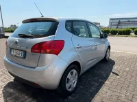 Usata Kia Venga 90 CV (66 kW) 2017 Grigio Utilitaria