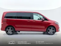 Usata Mercedes V300 Premium 239 CV (175 kW) 2024 Viola Monovolume