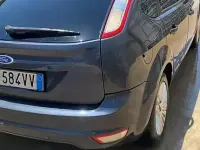 Usata Ford Focus 109 CV (80 kW) 2010 Grigio Berlina