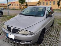 Usata Lancia Ypsilon 60 CV (44 kW) 2003 Grigio Utilitaria