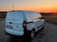 Usata Ford Courier 100 CV (73 kW) 2020 Monovolume