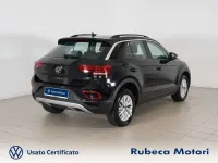 Usata VW T-Roc Life 116 CV (85 kW) 2025 Nero SUV