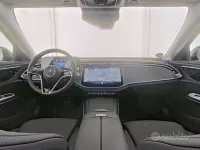 Usata Mercedes E220 Advanced 197 CV (144 kW) 2025 Graphite grey Berlina