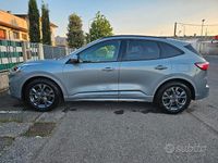 Usata Ford Kuga ST-Line 120 CV (88 kW) 2022 Grigio SUV