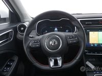 Usata MG ZS Luxury 111 CV (81 kW) 2022 Bianco SUV