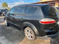 Usata Ford S-MAX Titanium 140 CV (102 kW) 2008 Nero Monovolume