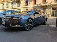 Usata Opel Insignia Cosmo 179 CV (131 kW) 2011 Blu/azzurro Station wagon