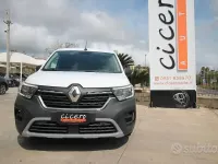 Usata Renault Kangoo Edition One 95 CV (69 kW) 2022 Bianco Monovolume