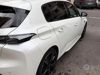 Usata Peugeot 308 GT 131 CV (96 kW) 2022 Berlina