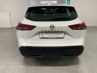 Usata Nissan Qashqai Acenta 158 CV (116 kW) 2022 Bianco SUV