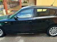 Usata BMW 118 122 CV (89 kW) 2004 Nero Utilitaria