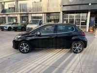 Usata Peugeot 208 Active 75 CV (55 kW) 2017 Other Utilitaria