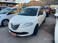 Usata Lancia Ypsilon 95 CV (69 kW) 2013 Bianco Utilitaria