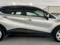 Usata Renault Captur 90 CV (66 kW) 2014 Argento SUV