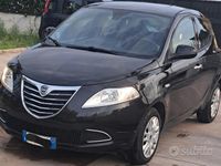 Usata Lancia Ypsilon Silver 69 CV (50 kW) 2011 Nero Utilitaria