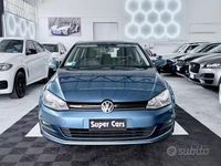 Usata VW Golf VII Highline 110 CV (80 kW) 2016 Blu Berlina