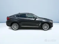 Usata BMW X6 Comfort Edition 249 CV (183 kW) 2017 Antracite metallizzato SUV