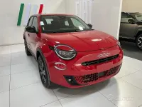 Nuova Fiat 600 Icon 110 CV (80 kW) 2026 Rosso SUV