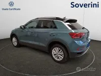 Usata VW T-Roc Life 110 CV (80 kW) 2022 Blu SUV