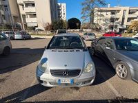 Begagnad Mercedes 180 109 HK (80 kW) 2007 Grå Sedan