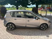 Usata Renault Scénic III 110 CV (80 kW) 2013 Grigio Monovolume