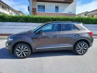 Usata VW T-Roc Style 116 CV (85 kW) 2019 Tetto nero SUV