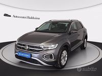 Usata VW T-Roc Style 150 CV (110 kW) 2022 Grigio indyum SUV