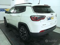 Usata Jeep Compass Limited 140 CV (102 kW) 2018 Bianco metallizzato SUV