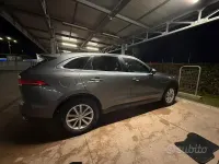 Usata Jaguar F-Pace 180 CV (132 kW) 2018 Grigio SUV