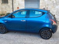 Usata Lancia Ypsilon Gold 69 CV (50 kW) 2024 Blu Utilitaria