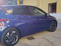 Usata Hyundai i20 82 CV (60 kW) 2022 Blu/azzurro Utilitaria