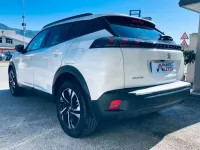 Usata Peugeot 2008 Allure 102 CV (75 kW) 2020 Bianco SUV