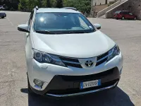 Usata Toyota RAV4 Active 124 CV (91 kW) 2014 Bianco SUV