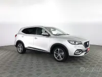 Usata MG HS Luxury 162 CV (119 kW) 2023 Grigio SUV