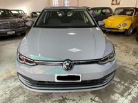 Usata VW Golf VIII Life 150 CV (110 kW) 2020 Argento Berlina