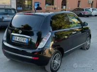 Usata Lancia Ypsilon Platinum 75 CV (55 kW) 2011 Nero Utilitaria