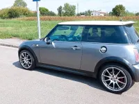 Usata Mini Cooper S 116 CV (85 kW) 2005 Grigio Utilitaria