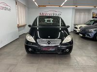 Usata Mercedes A150 Classic 95 CV (69 kW) 2005 Nero Utilitaria