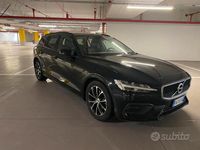 Usata Volvo V60 Business Edition 190 CV (139 kW) 2019 Nero Station wagon