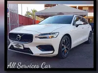 Usata Volvo V60 Business Edition 163 CV (119 kW) 2020 Bianco Station wagon